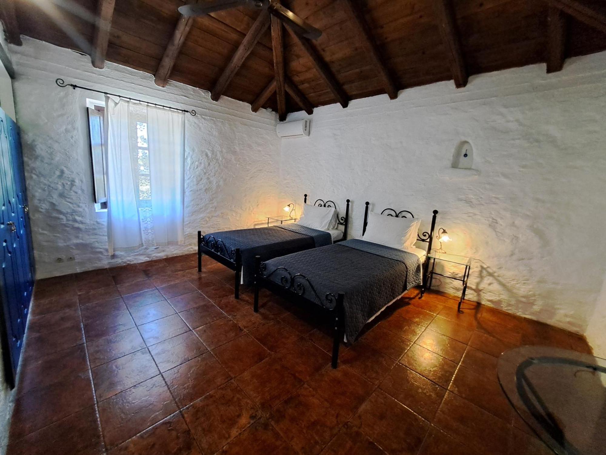 Tsivouli Accommodation Lithakia  Bagian luar foto